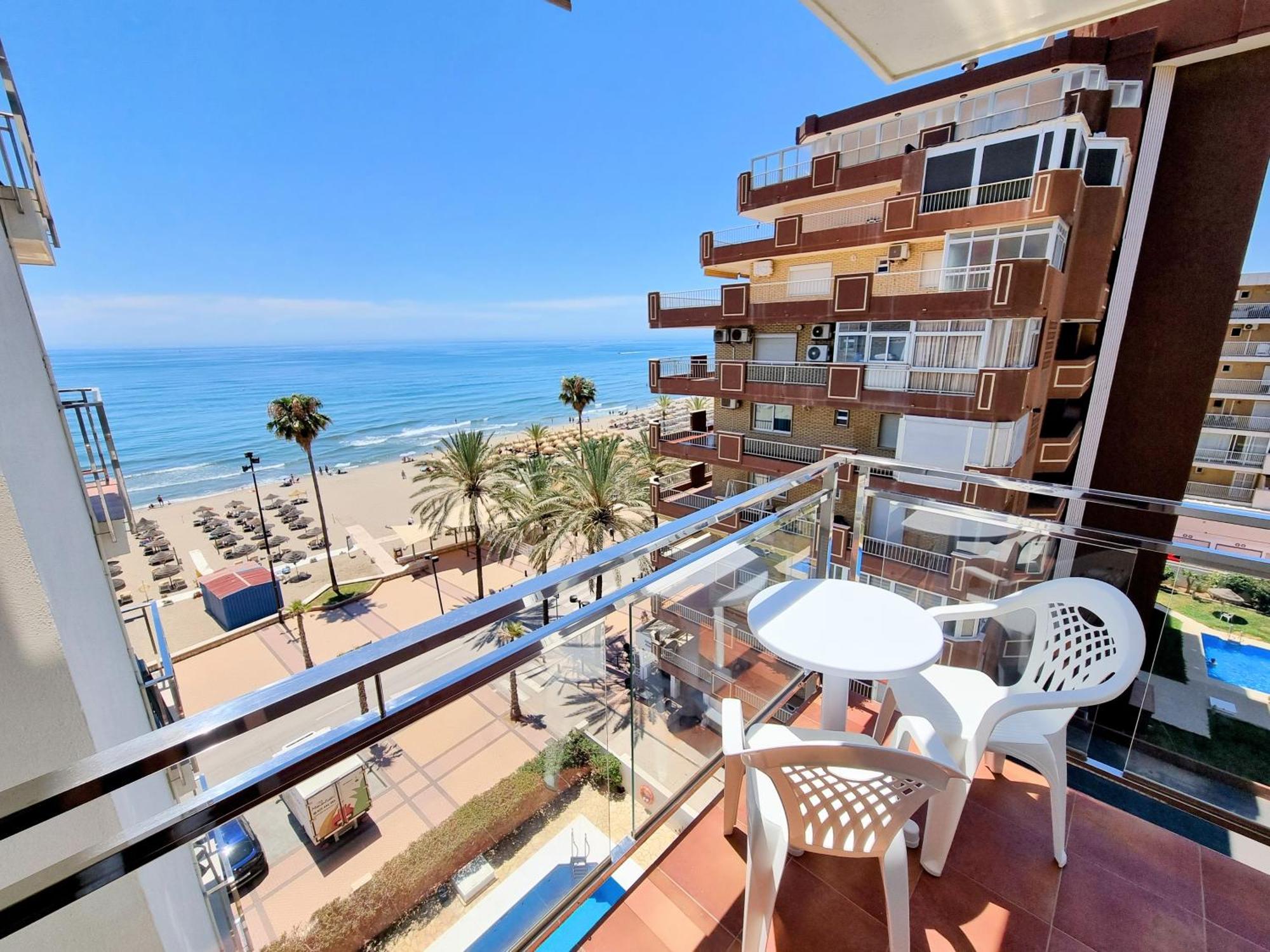 Barbados Beach And Pool Apartment Fuengirola Eksteriør bilde